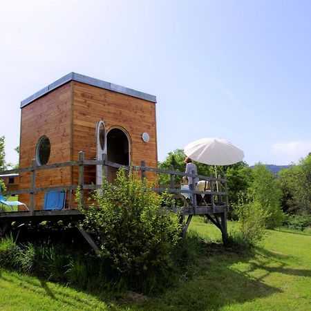 Les Roulottes Et Cabanes Du Livradois Cunlhat Экстерьер фото